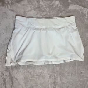 Lululemon Play Off The Pleats Skirt 13" White Size 12 Skort Golf Tennis Athletic